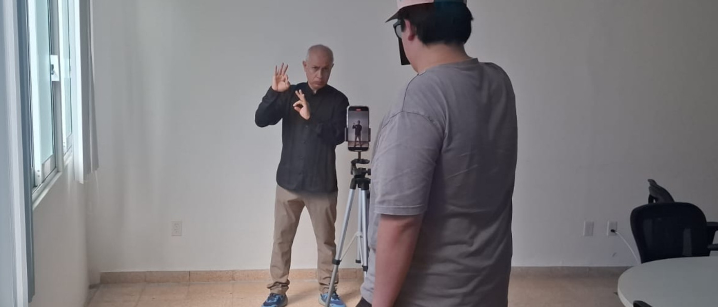 Proceso de Grabación de los Videos: Decálogos de las y los Pacientes y las y los Profesionales de la Salud en Lengua de Señas Mexicana (LSM).