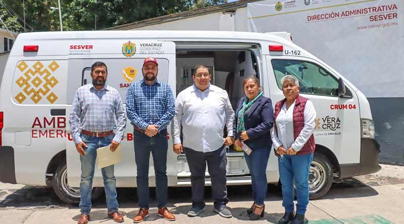 Con entrega de ambulancia al municipio de Jilotepec, SS|SESVER continúa fortaleciendo los sistemas de salud municipales