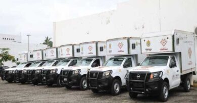 Camionetitas de la Salud llegan a Poza Rica y Ozuluama con más de 100 mil insumos médicos