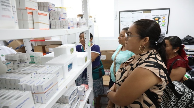 Primer Informe: Rocío Nahle cumple con abasto de medicamentos y amplía la atención médica